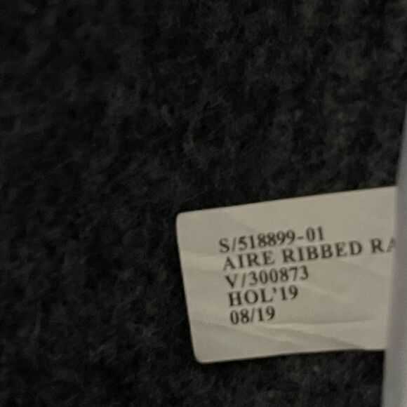 Banana Republic Cozy Wool Blend Sweater - Picture 8 of 9